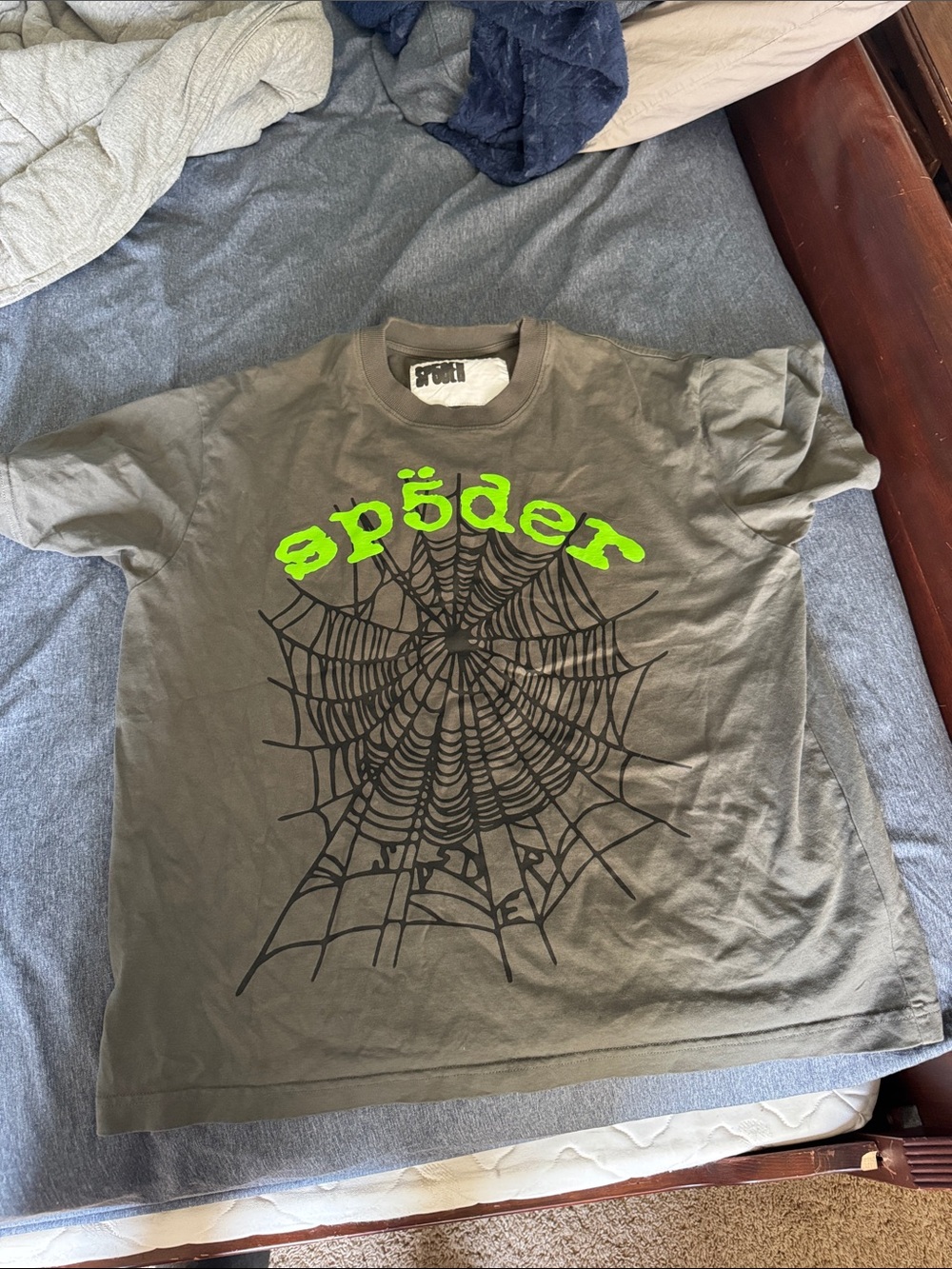 Spider shirt